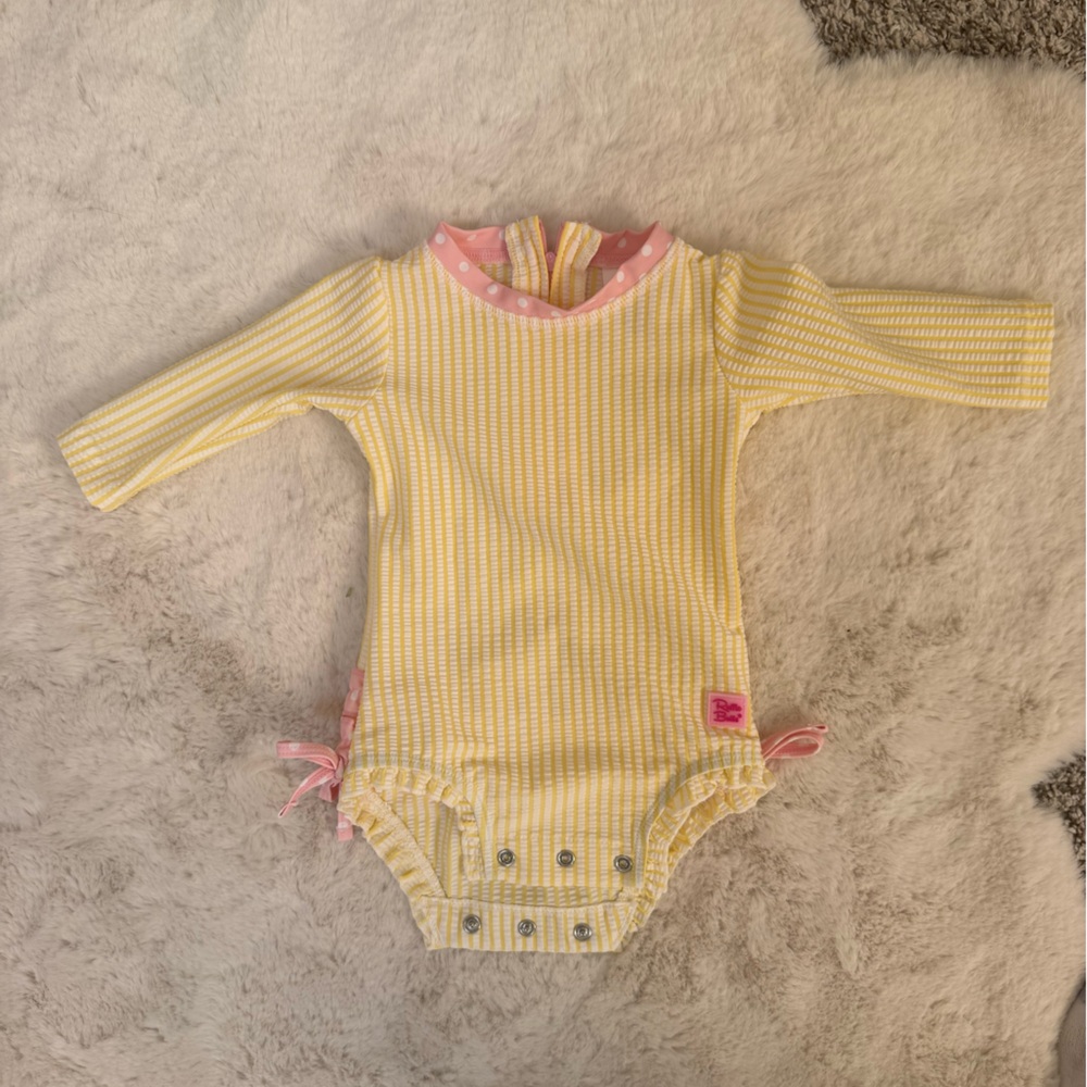 3-6 M swimsuit ruffle butts